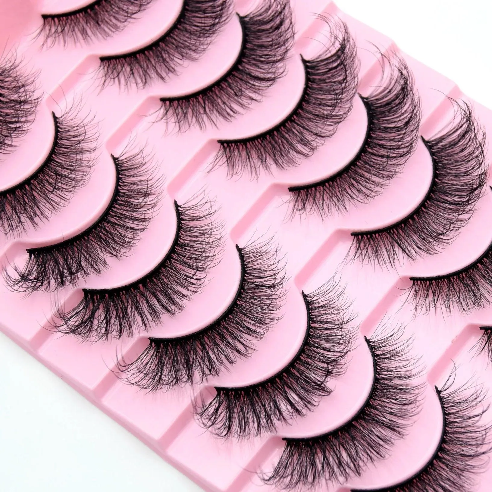 Fluffy 3D Mink Lashes: Reusable Natural Volume for Effortless Glam